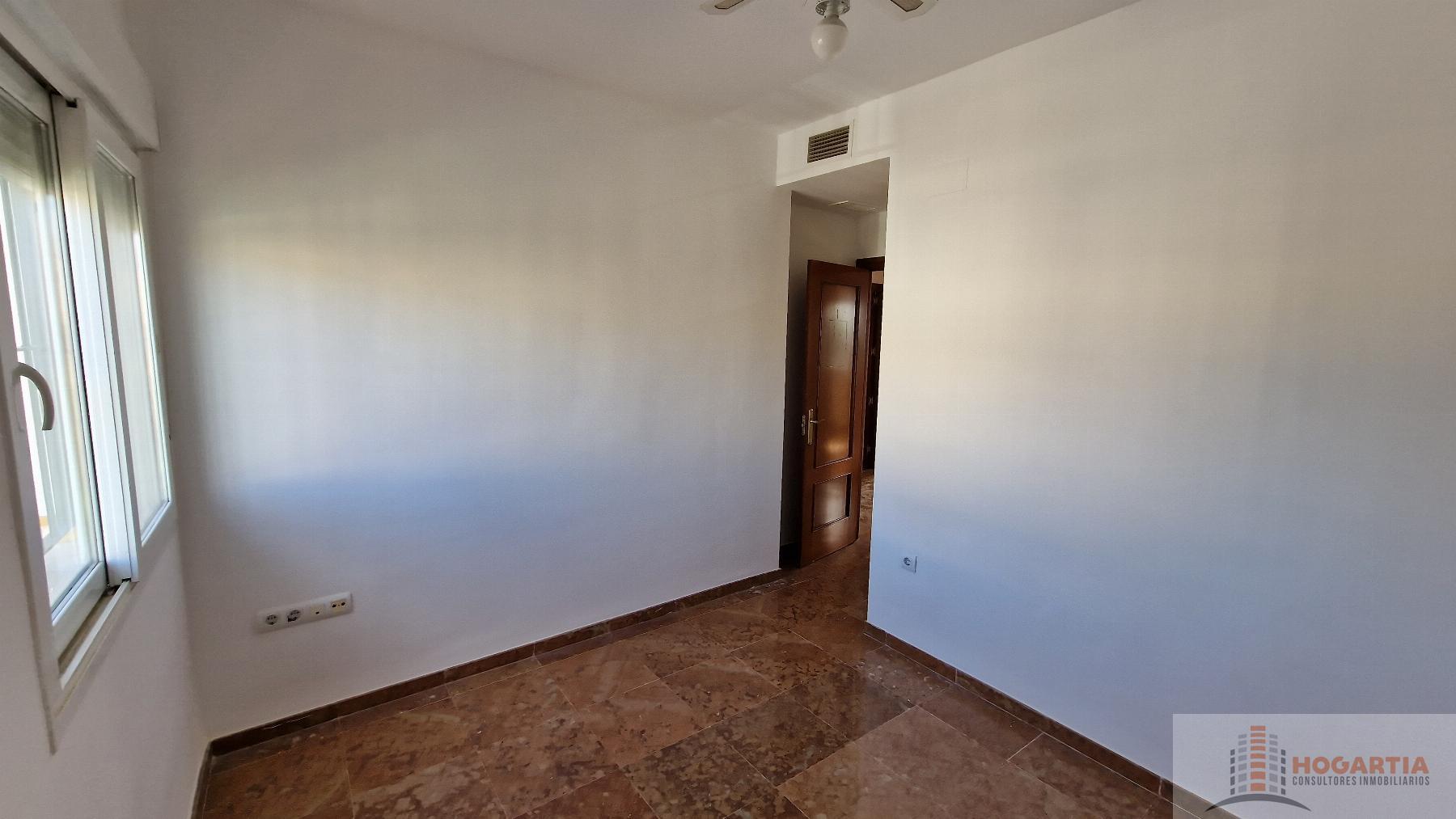 For sale of house in Espartinas