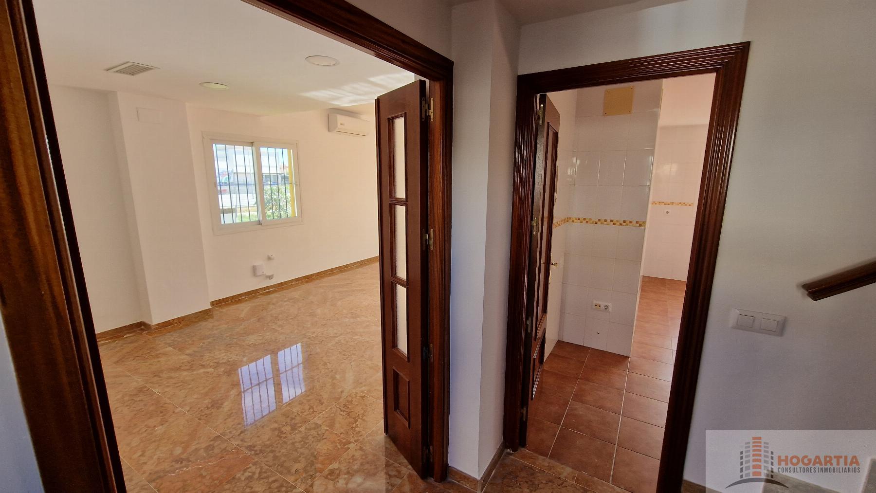 For sale of house in Espartinas