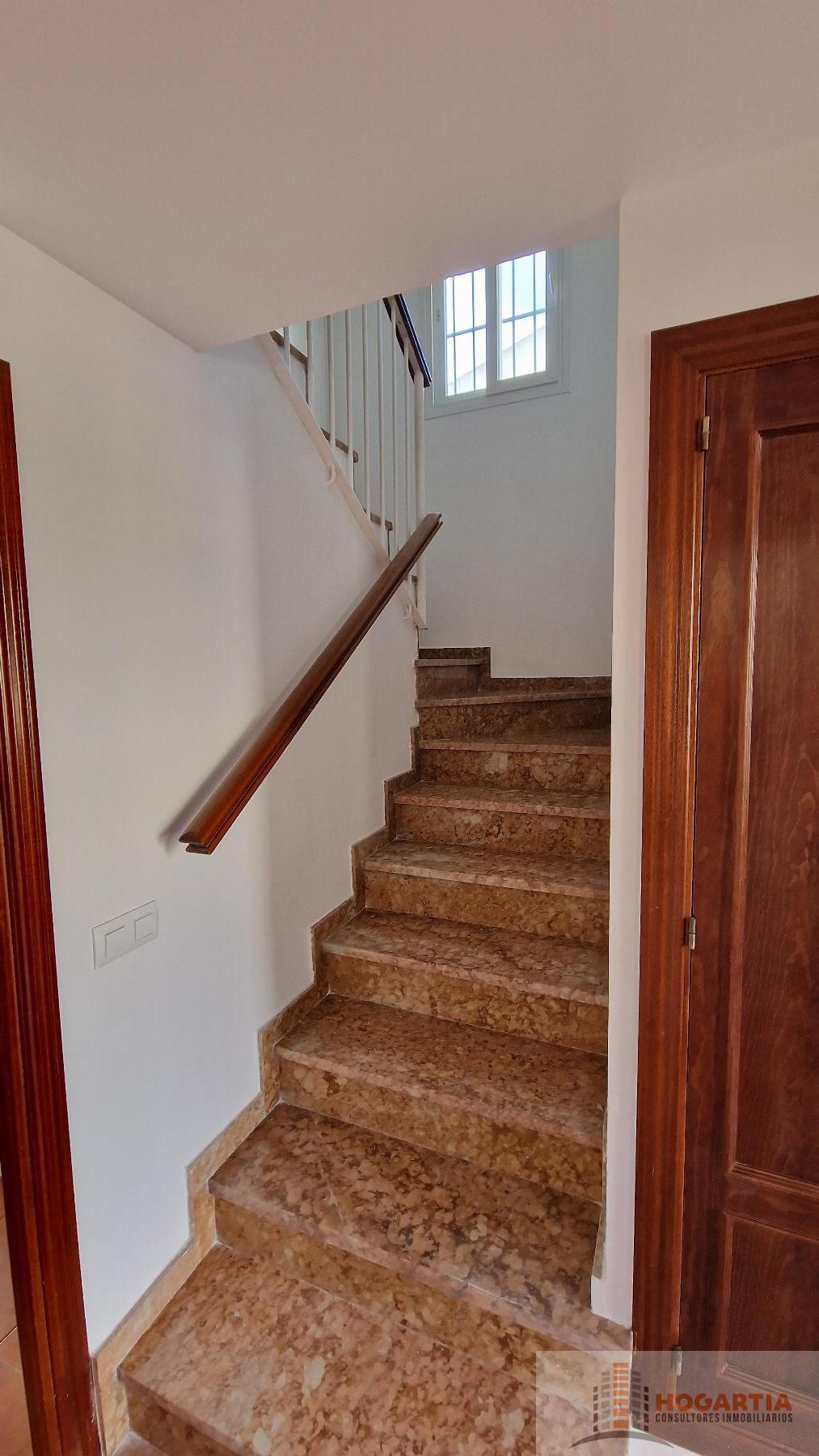 For sale of house in Espartinas
