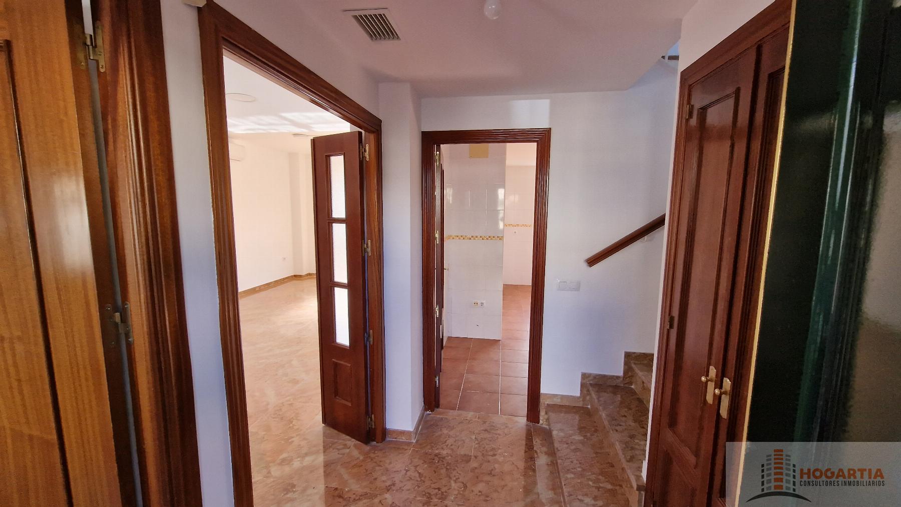 For sale of house in Espartinas