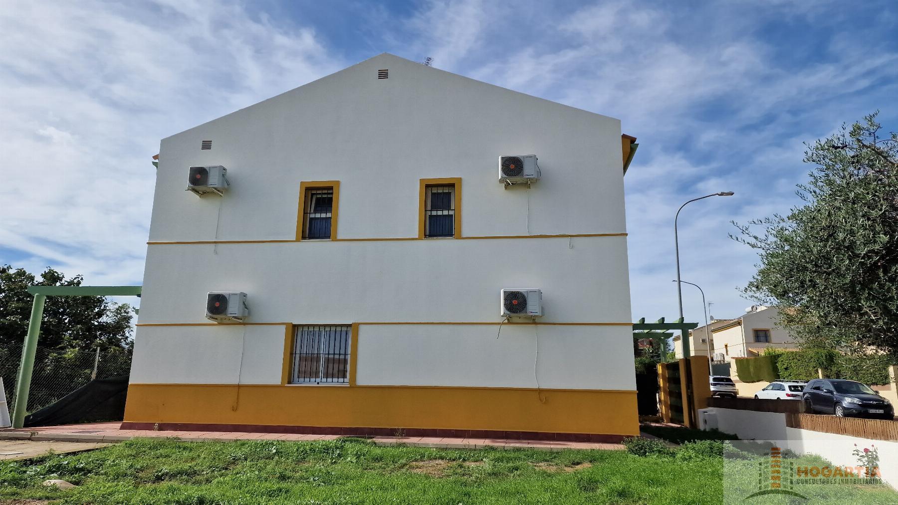 For sale of house in Espartinas