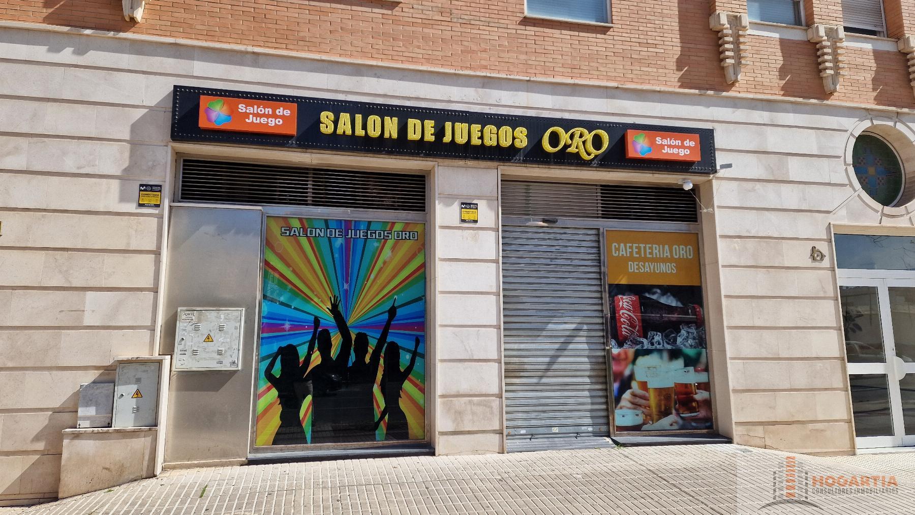 Local en alquiler en AVDA RONDA DE CAPUCHINOS, Sevilla