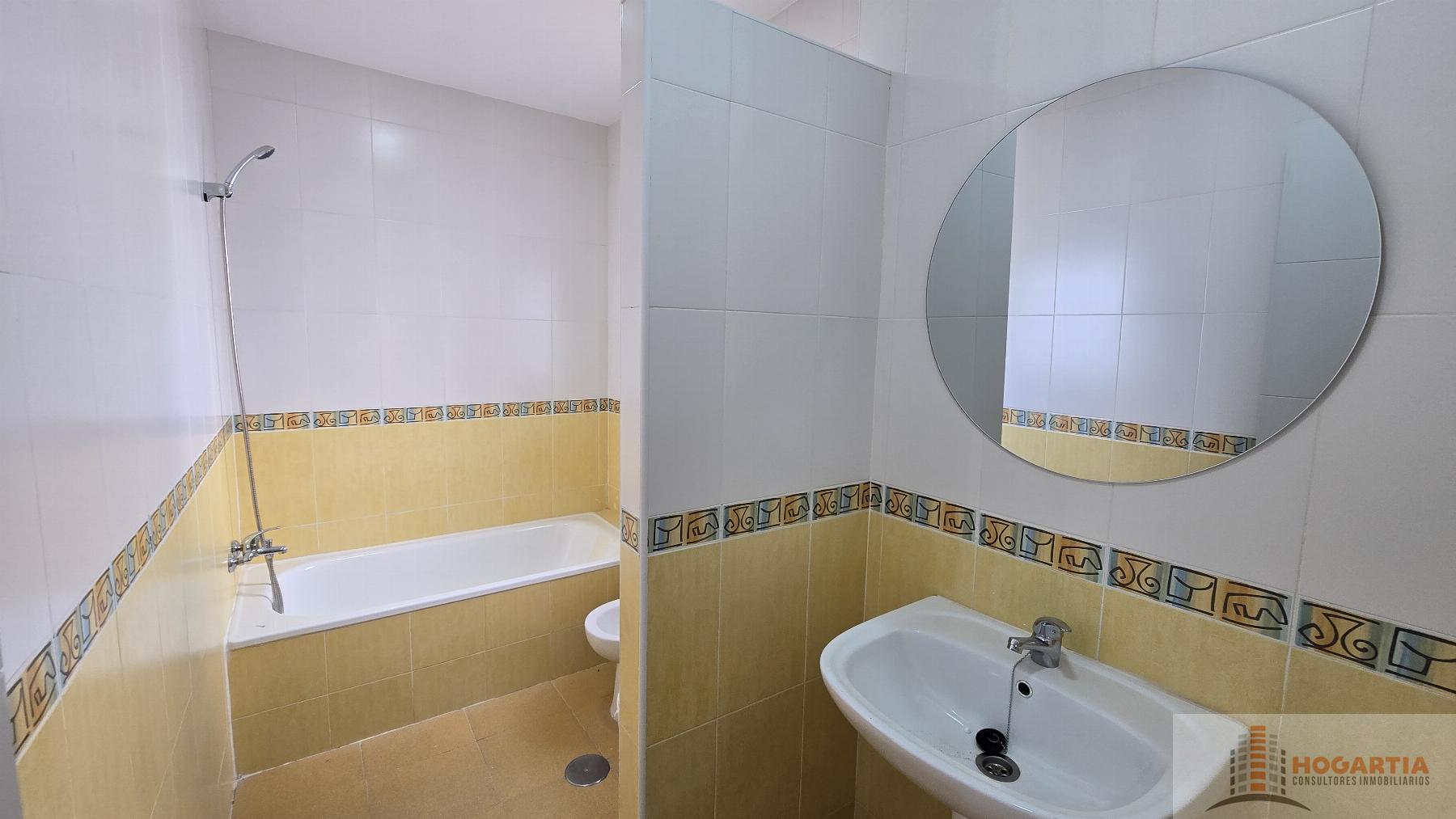 For sale of house in La Palma del Condado