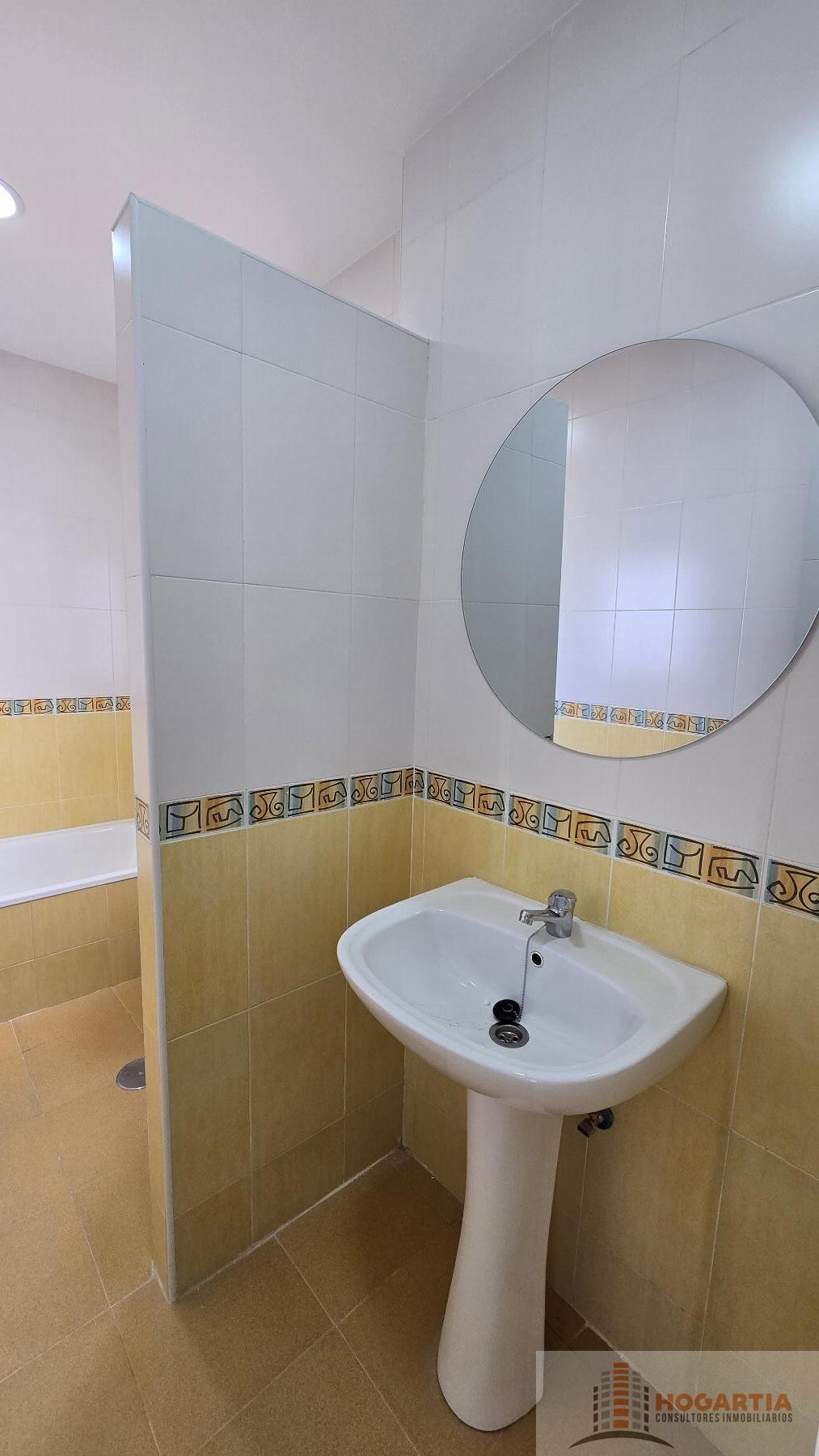 For sale of house in La Palma del Condado