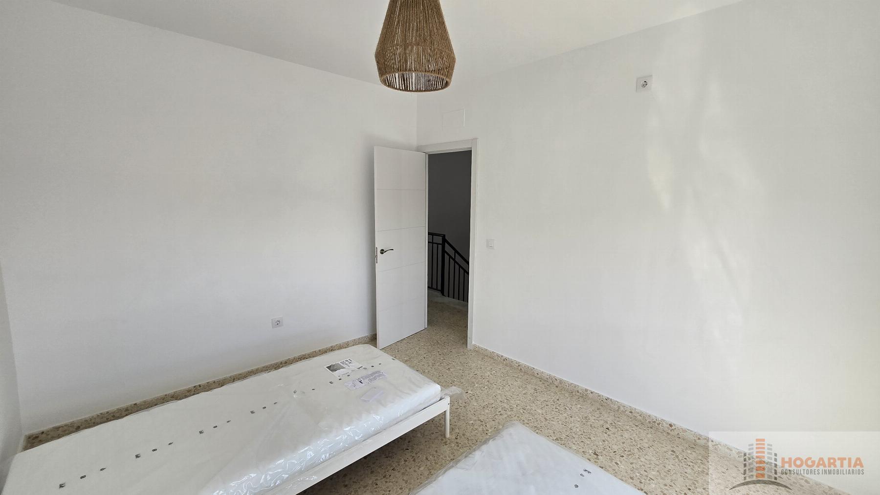 For sale of house in La Palma del Condado