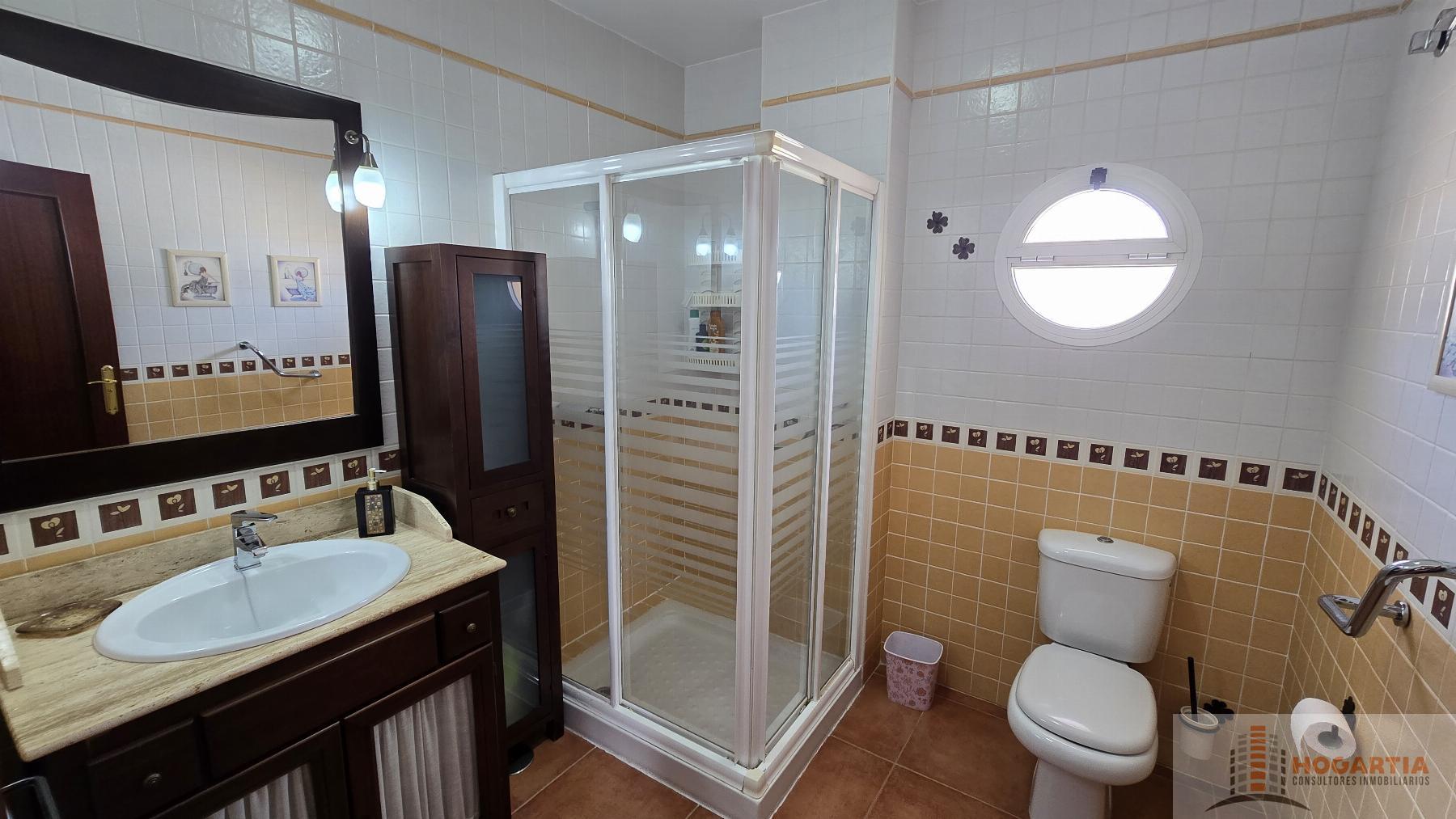 For sale of chalet in Olivares