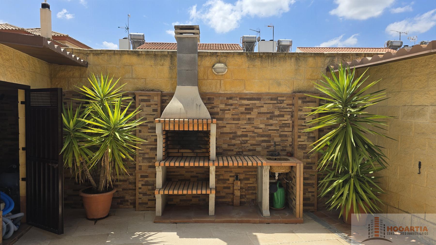 For sale of chalet in Olivares