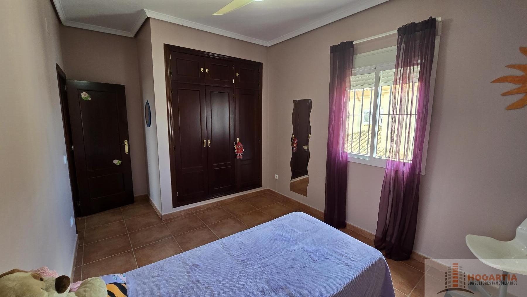 For sale of chalet in Olivares