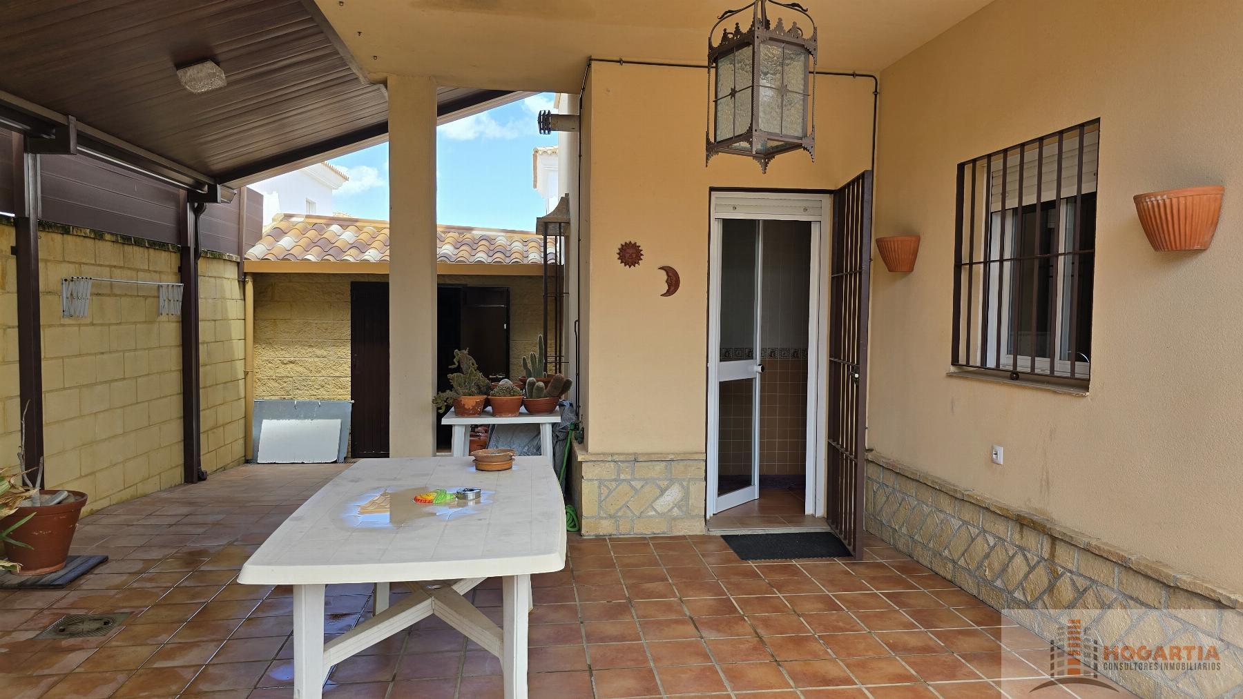 For sale of chalet in Olivares