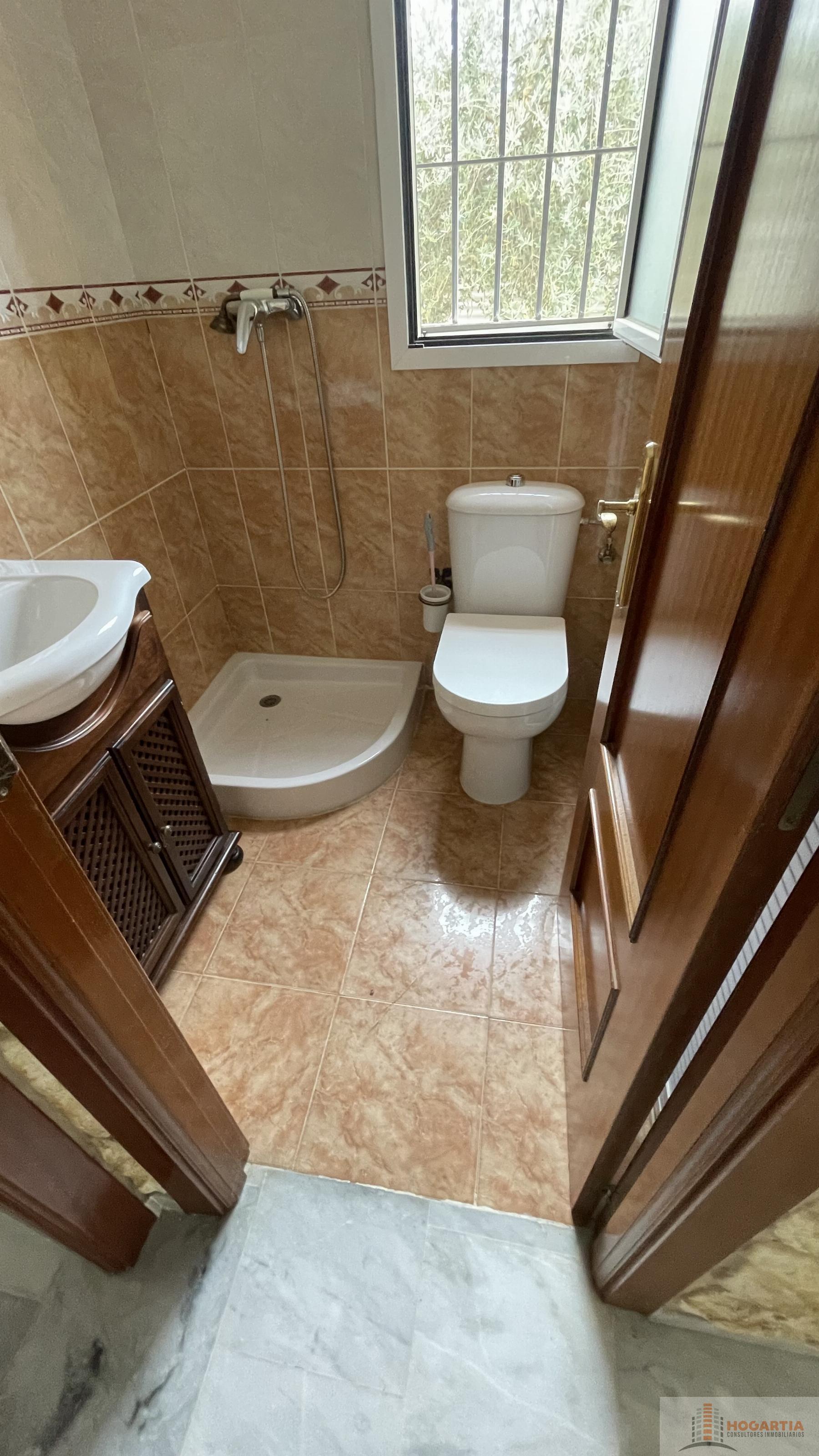 Zu verkaufen von chalet in
 Espartinas