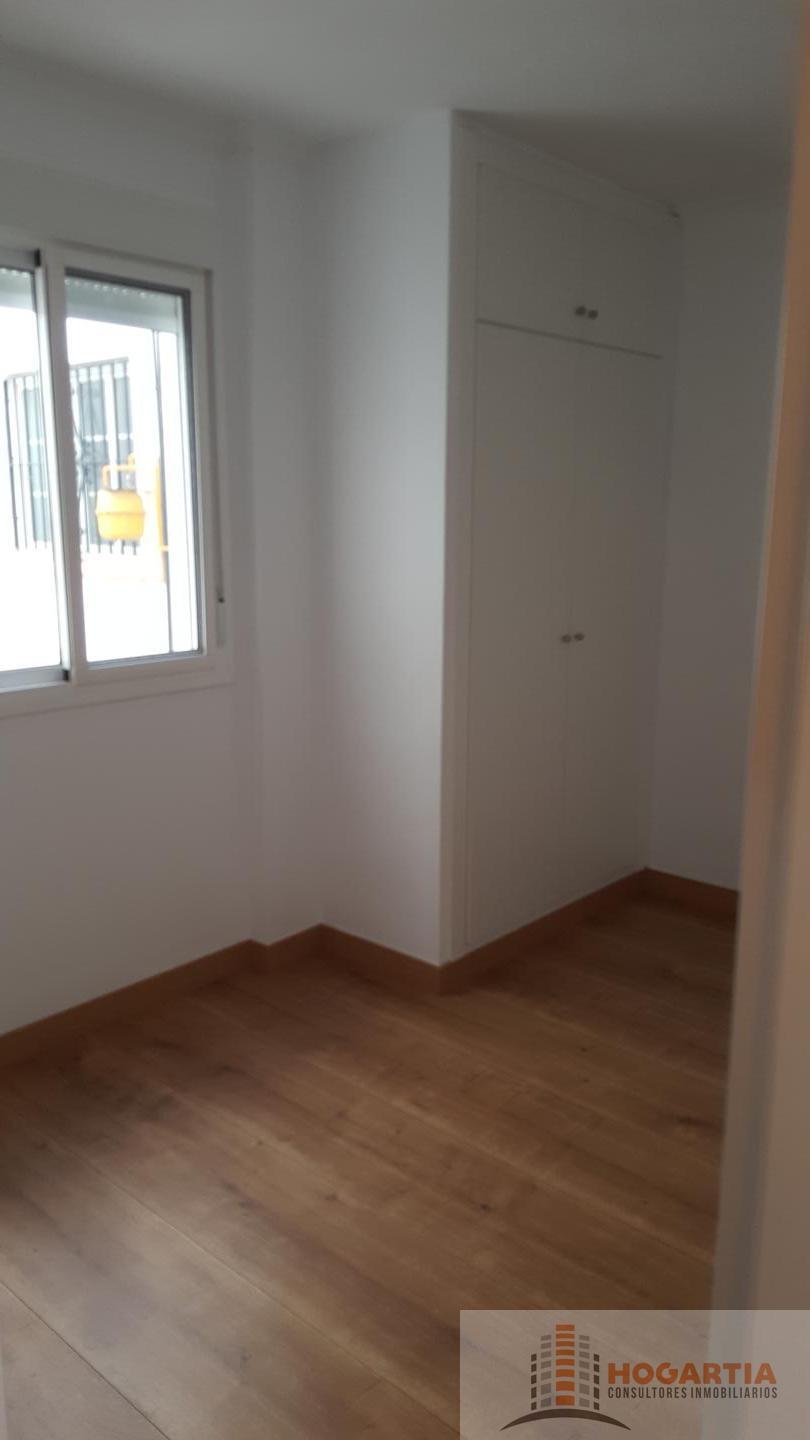 For rent of flat in Sevilla
