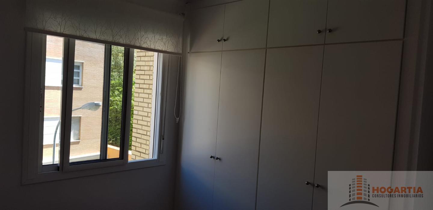 For rent of flat in Sevilla
