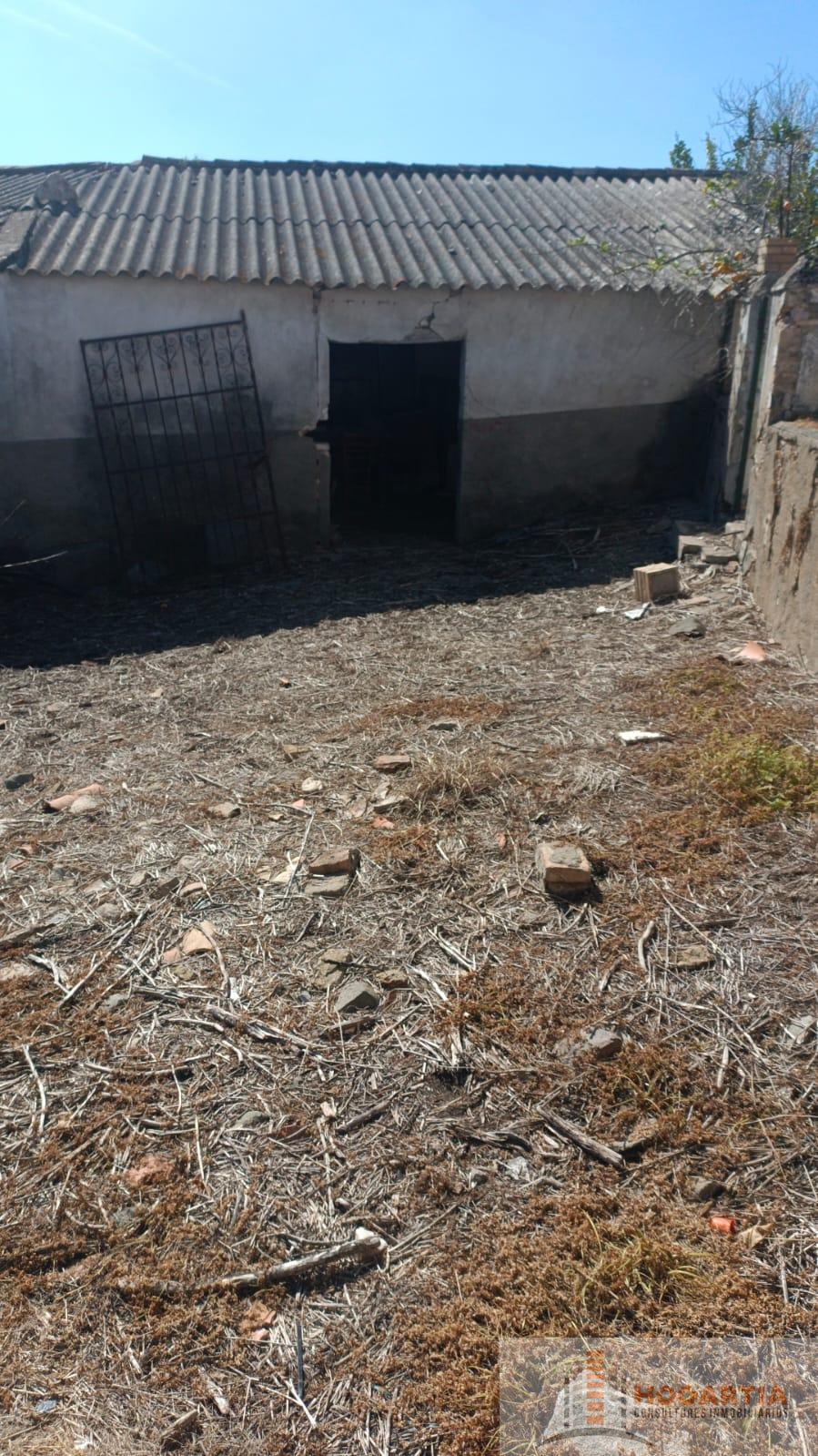 For sale of land in Gerena