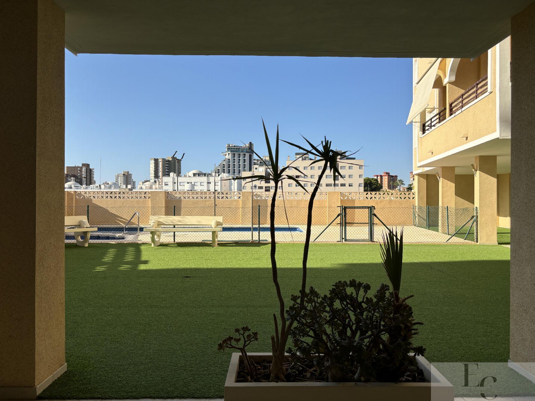 For sale of apartment in El Campello