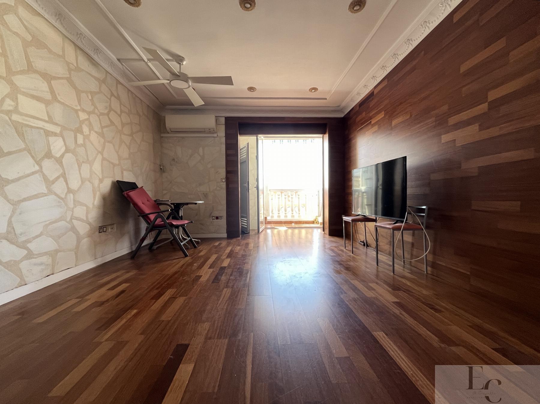 For sale of duplex in El Campello