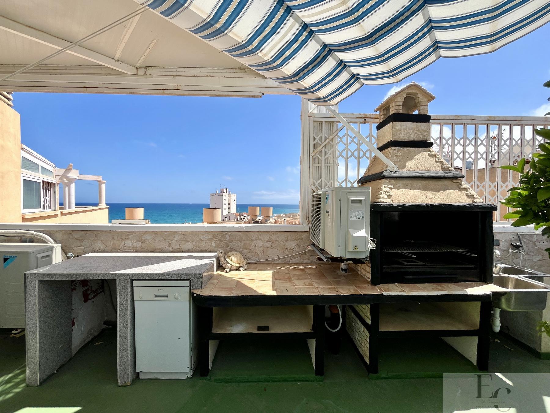 For sale of duplex in El Campello