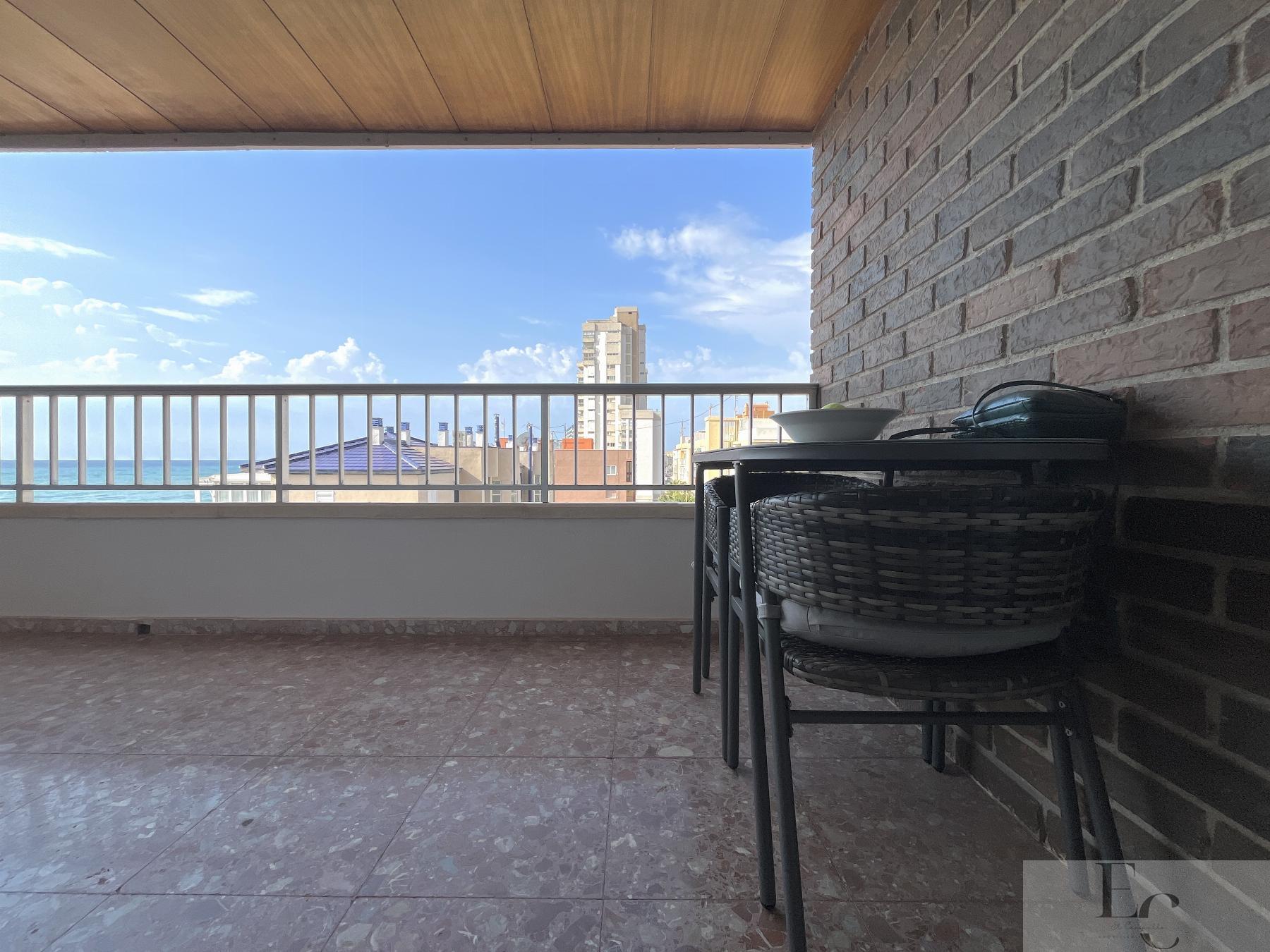 For rent of apartment in El Campello