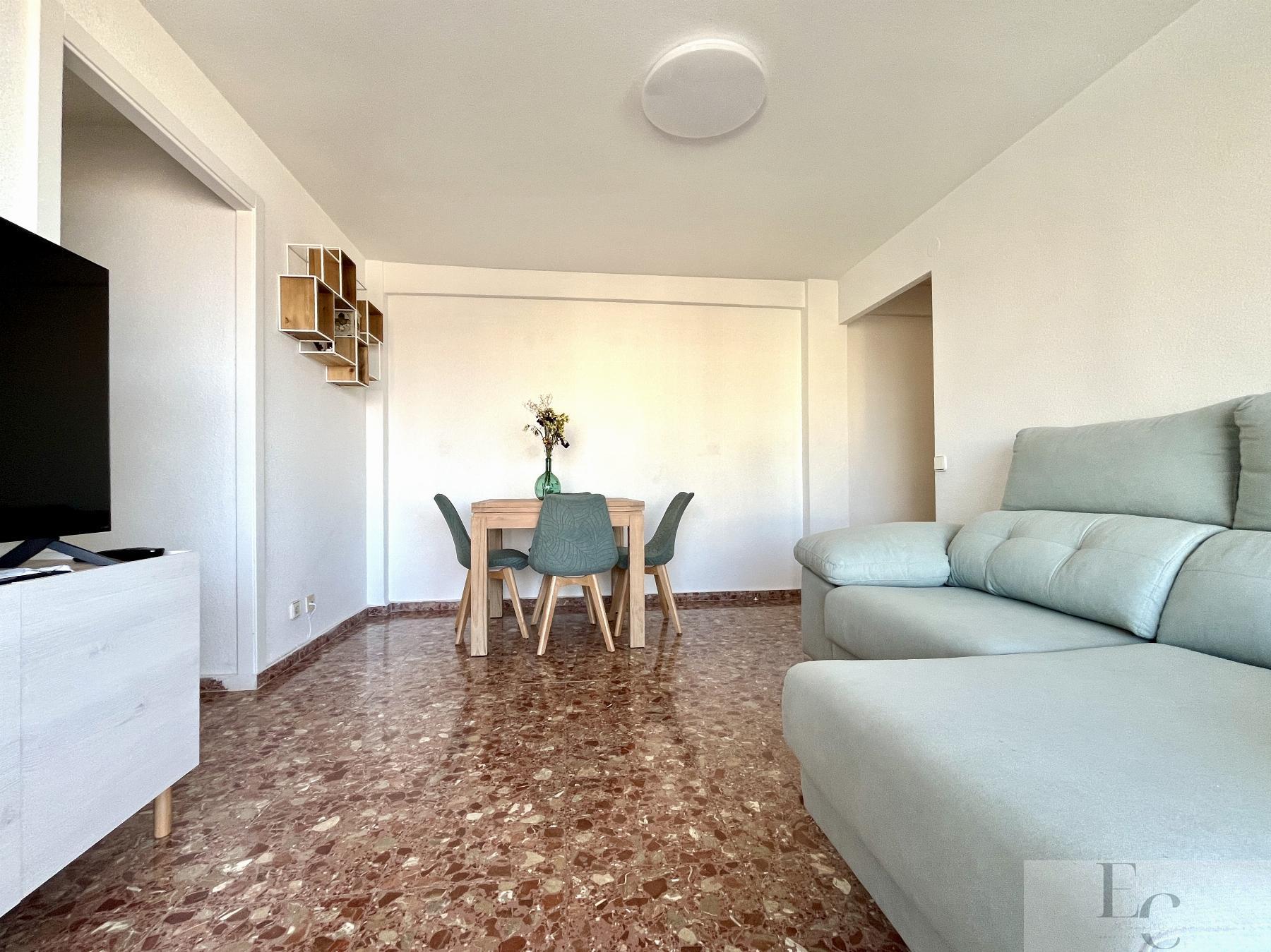 For rent of apartment in El Campello