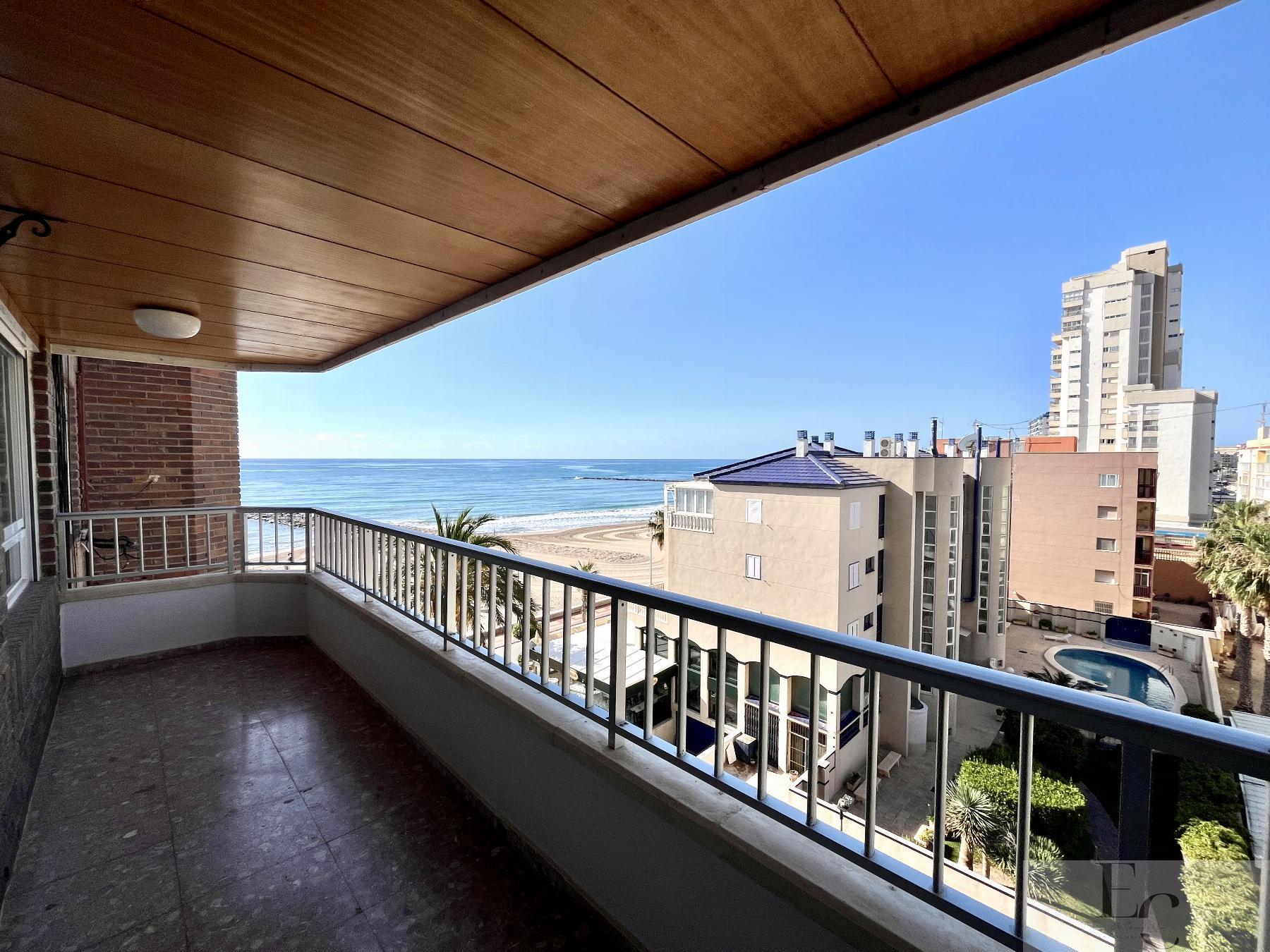 For rent of apartment in El Campello