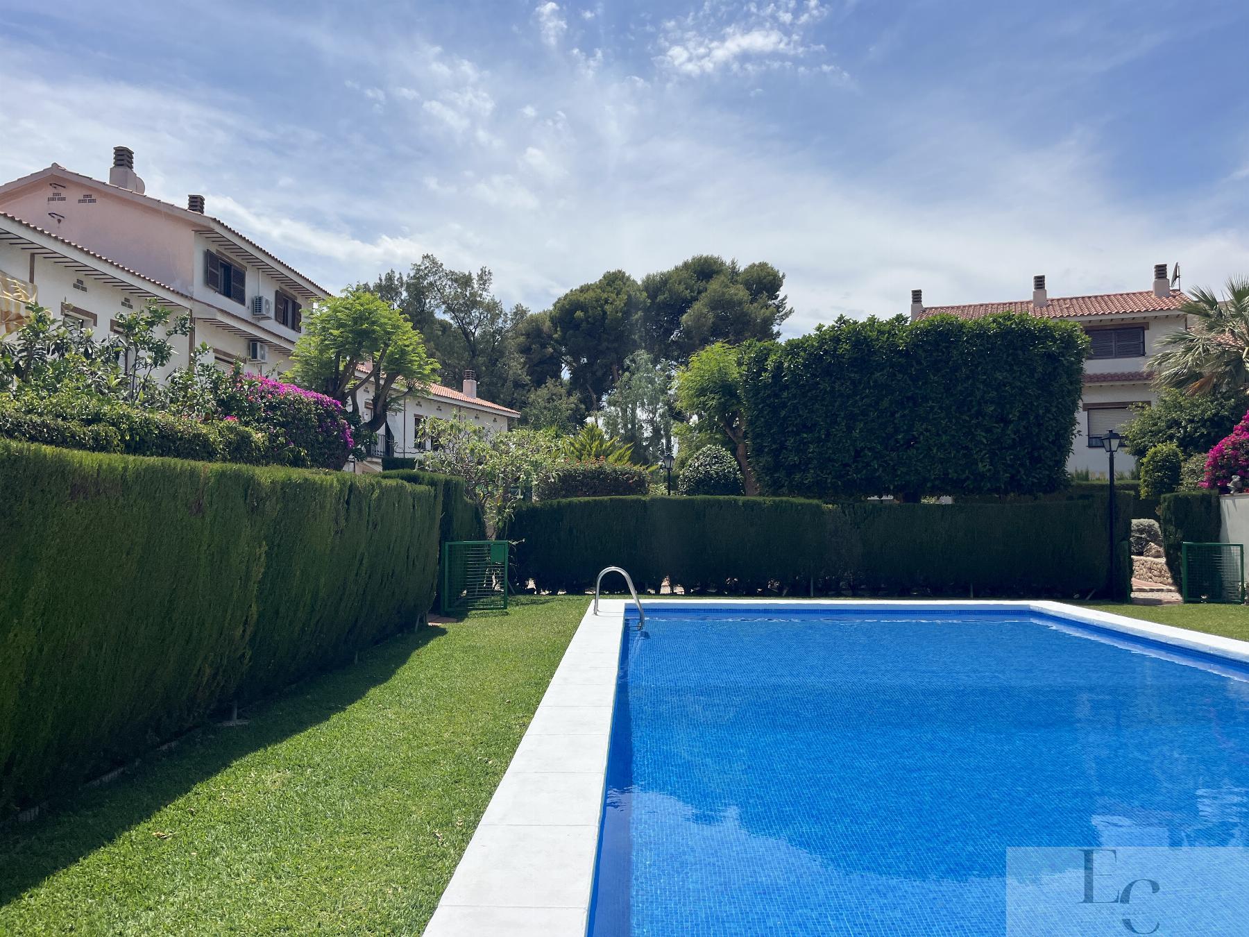 For rent of apartment in San Juan de Alicante