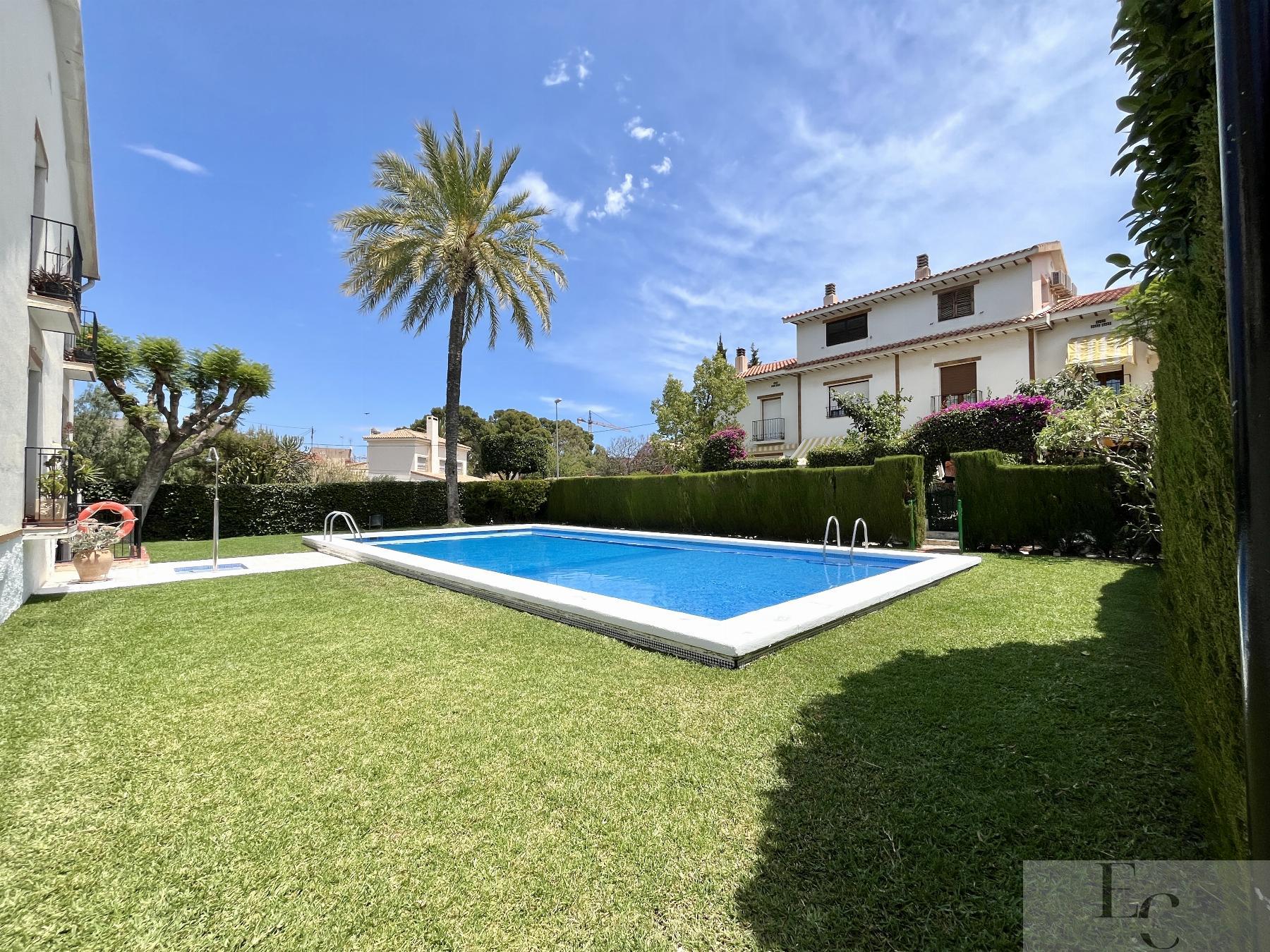 For rent of apartment in San Juan de Alicante