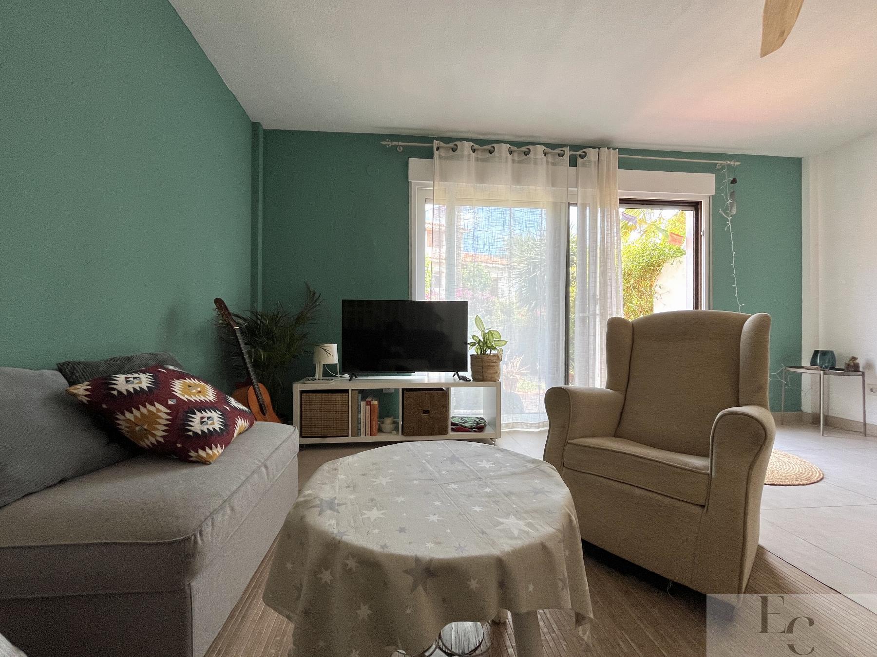 For rent of apartment in San Juan de Alicante