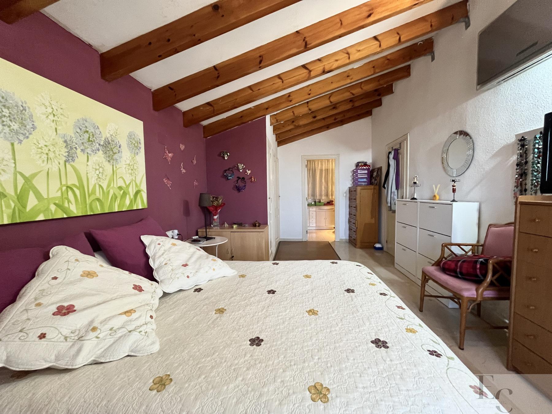 Verkoop van kleine villa in El Campello