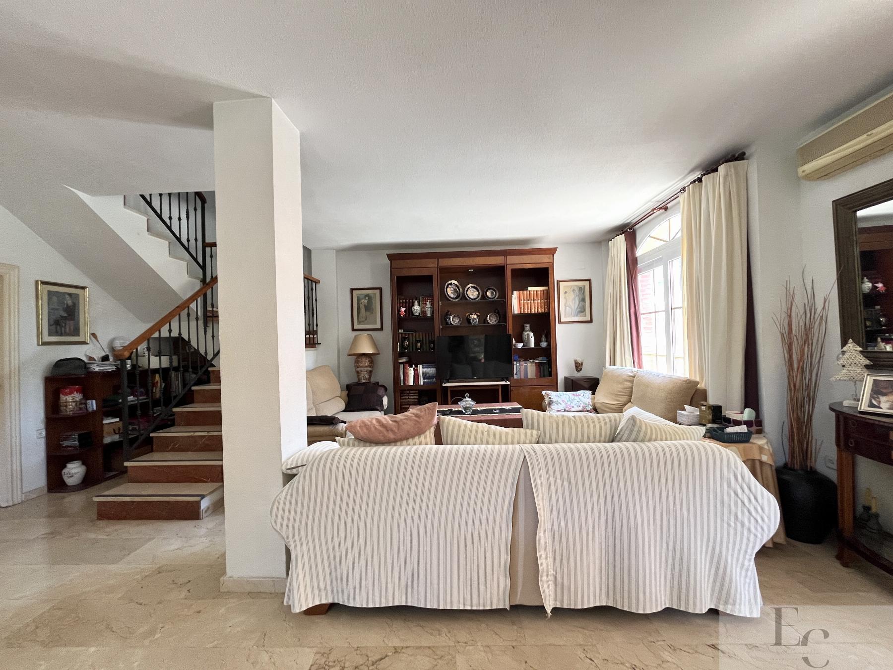 Verkoop van kleine villa in El Campello