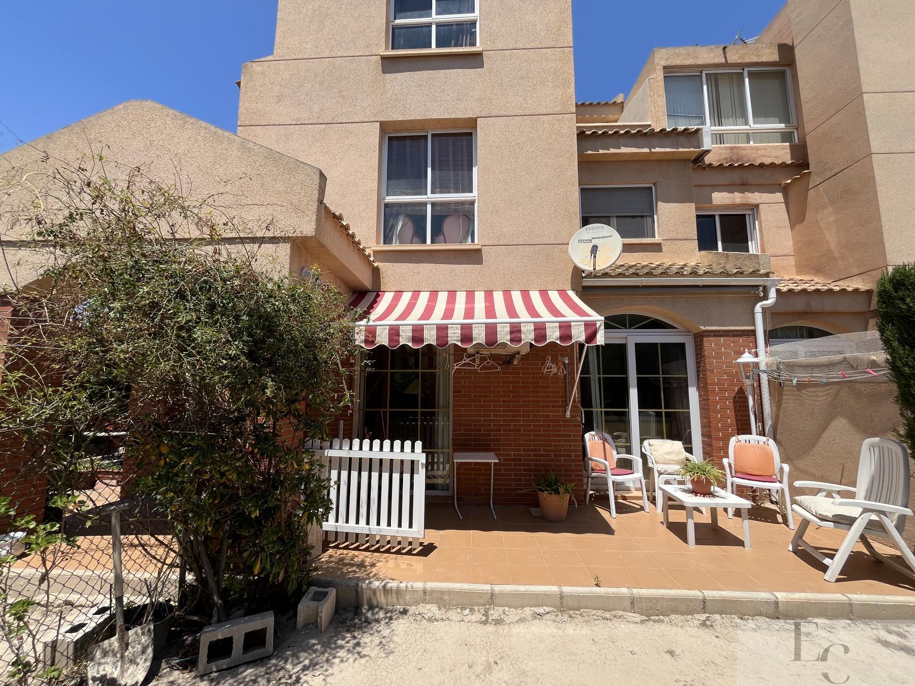 Verkoop van kleine villa in El Campello