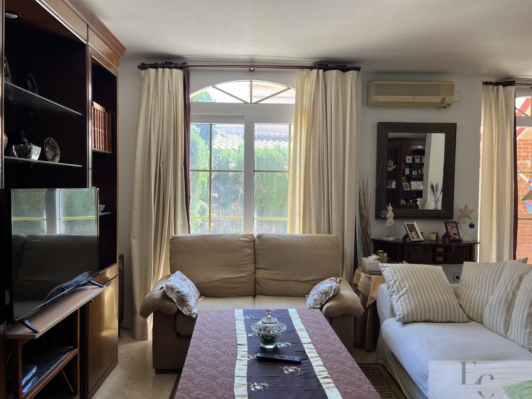 Verkoop van kleine villa in El Campello