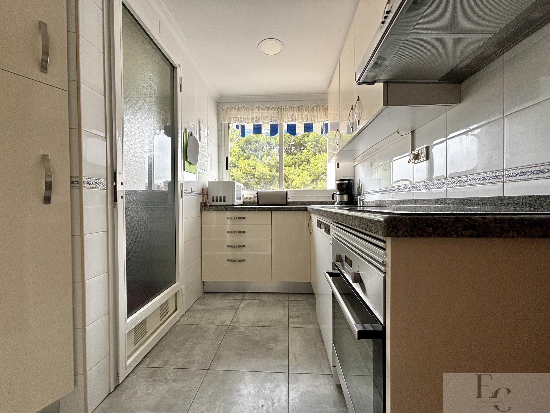 For rent of apartment in El Campello