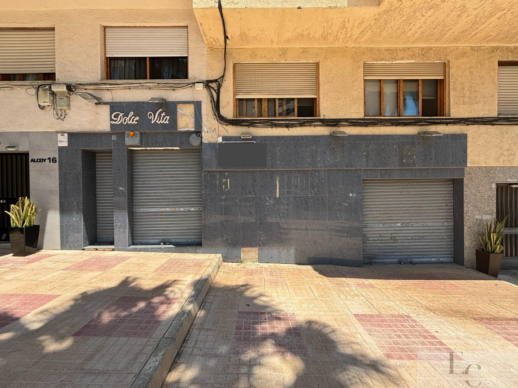 Verkoop van commeriéel lokaal in El Campello