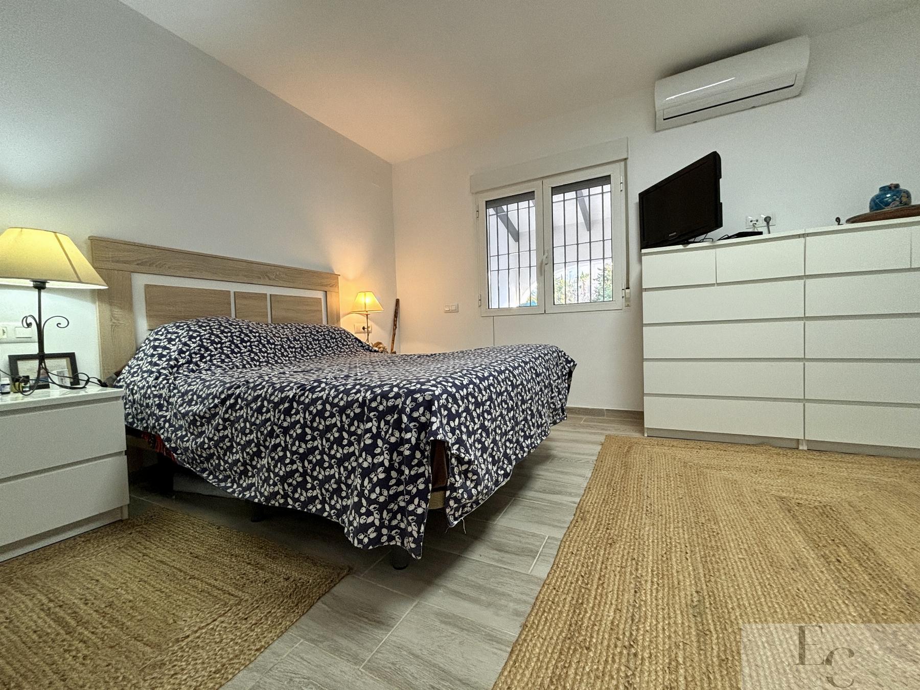 For sale of house in El Campello