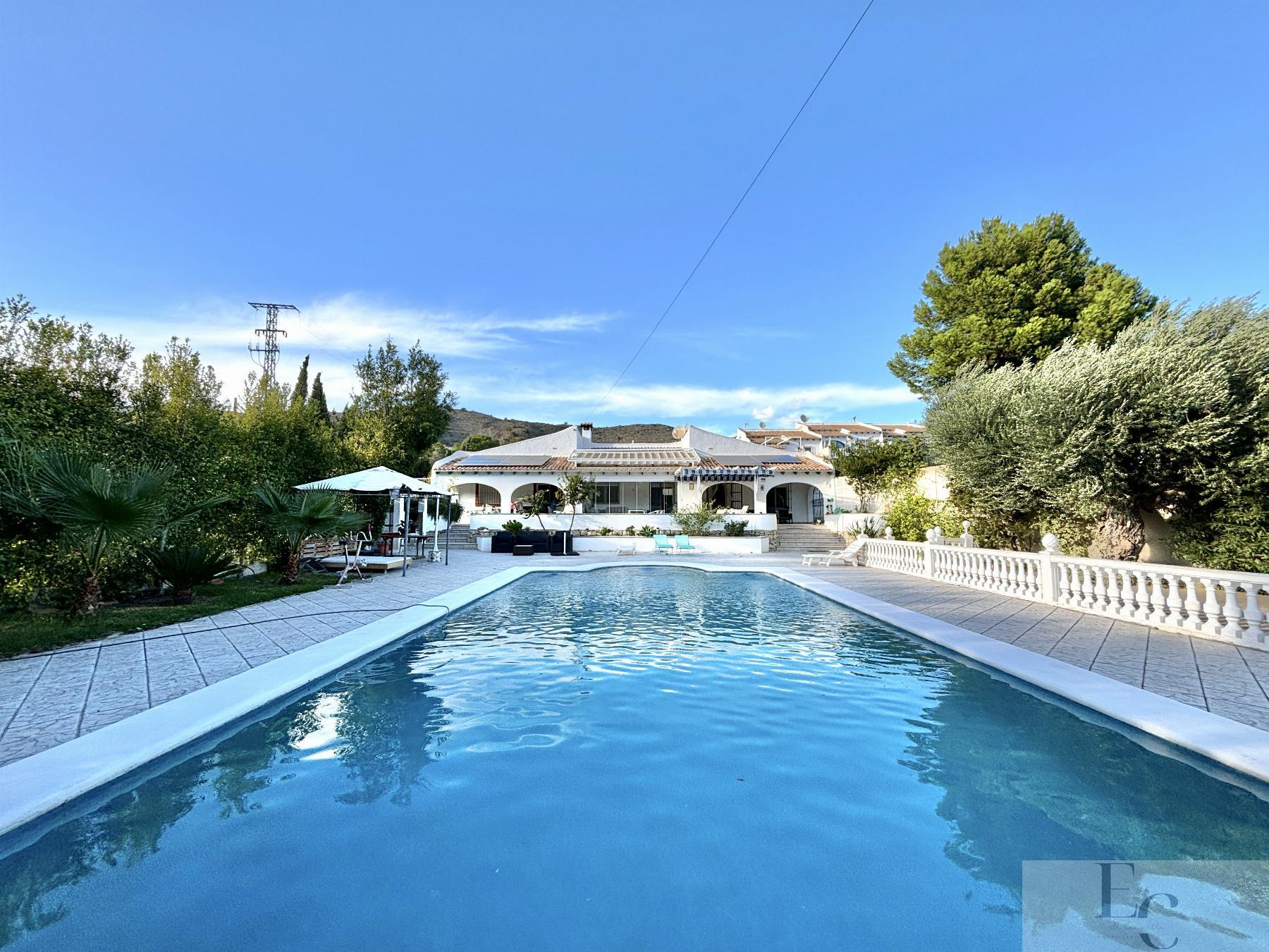 For sale of house in El Campello