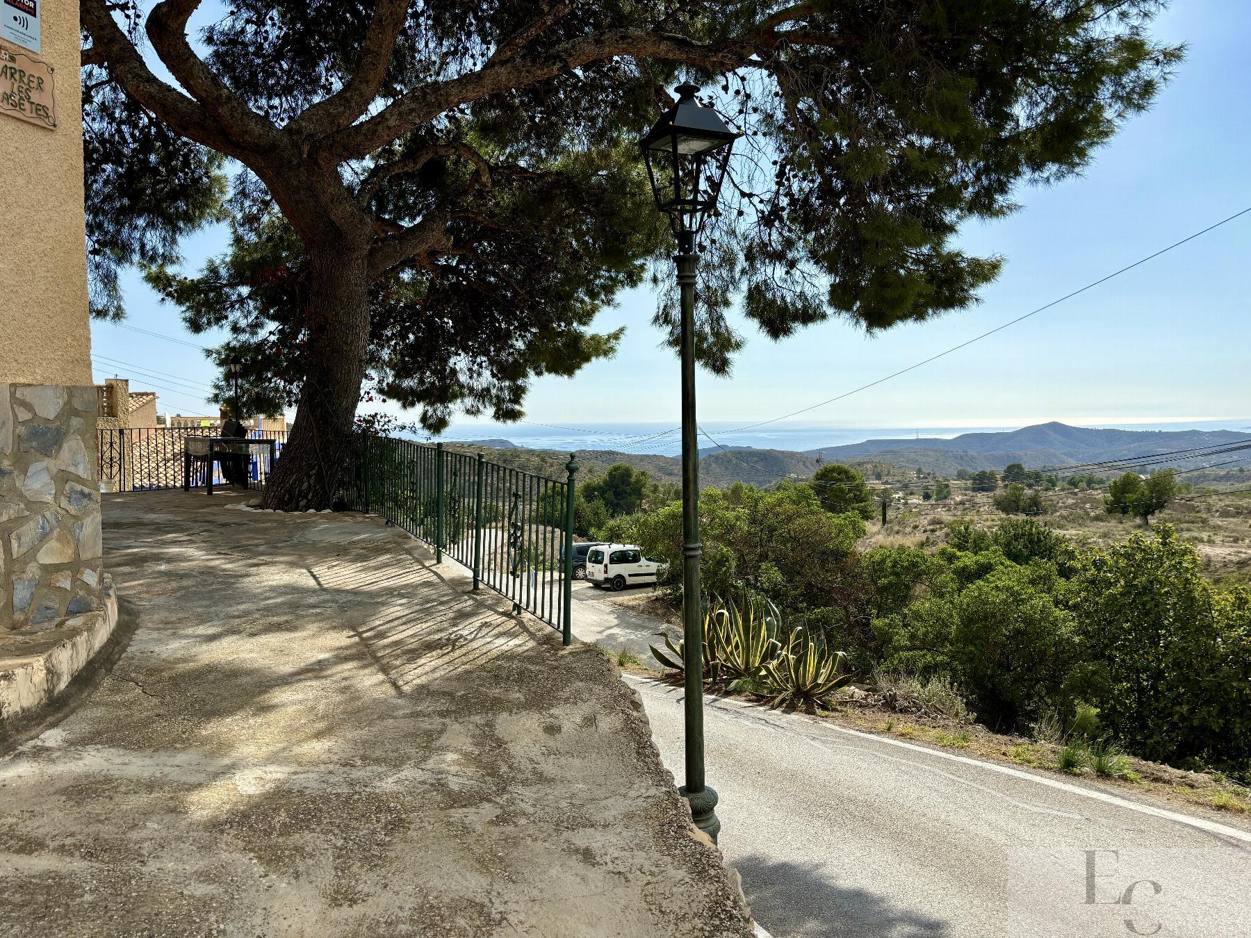 For sale of house in Aguas de Busot