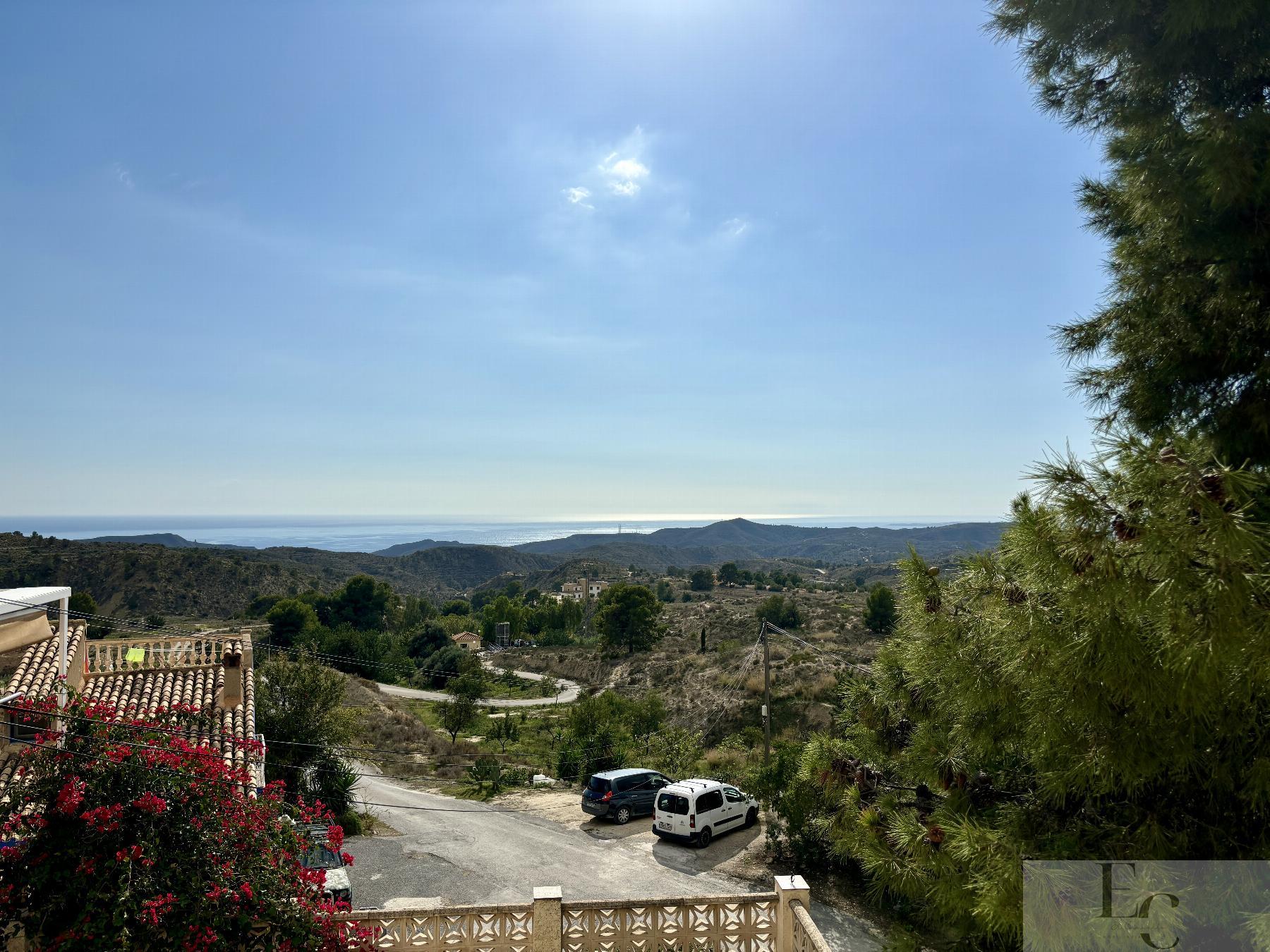 For sale of house in Aguas de Busot