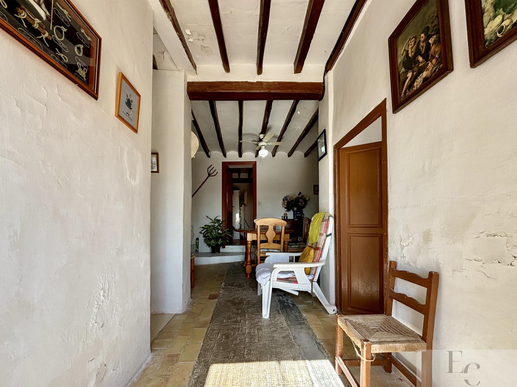 For sale of house in Aguas de Busot