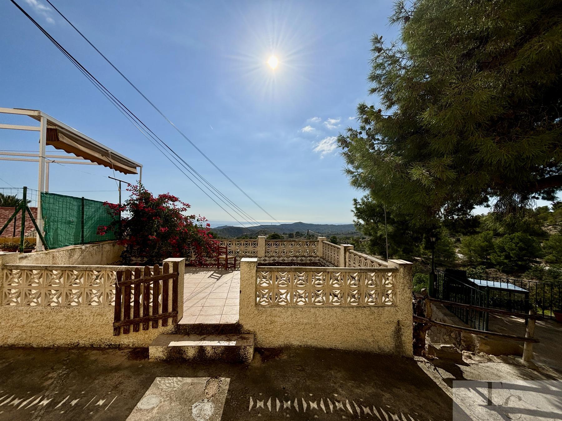 For sale of house in Aguas de Busot