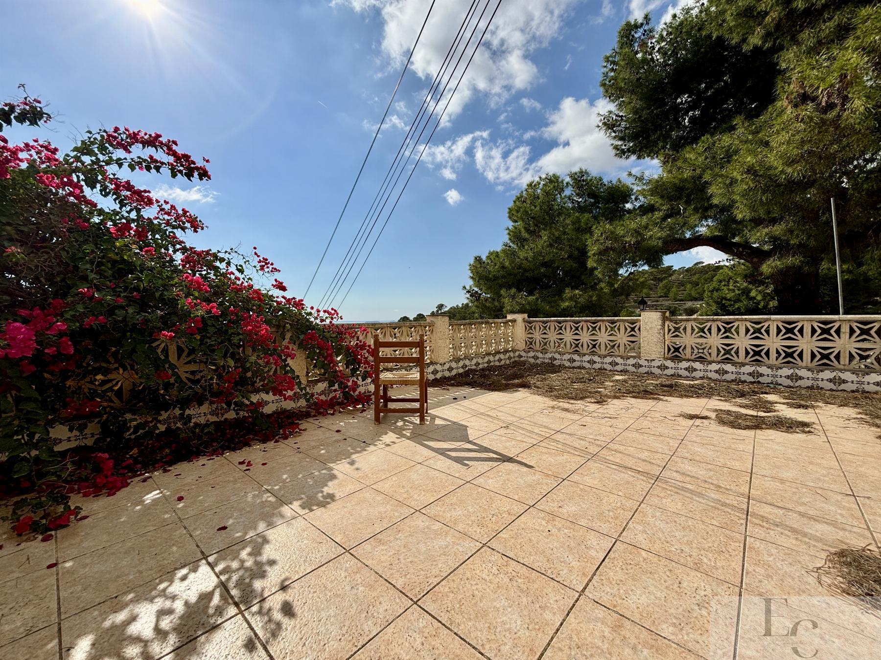 For sale of house in Aguas de Busot