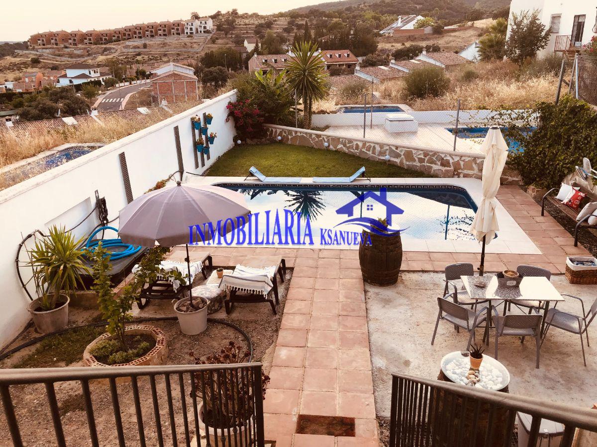 For sale of chalet in Córdoba