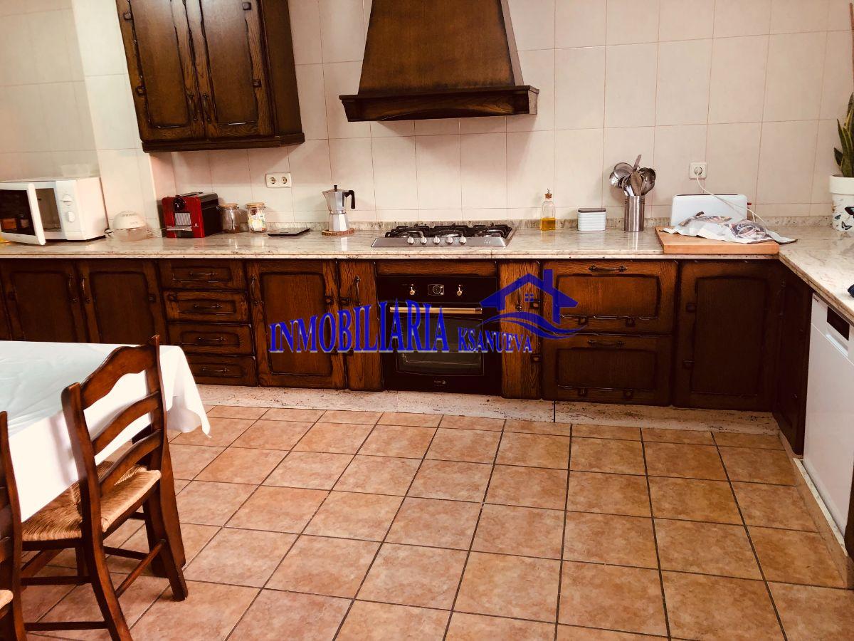 For sale of chalet in Córdoba