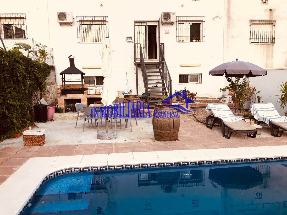 For sale of chalet in Córdoba