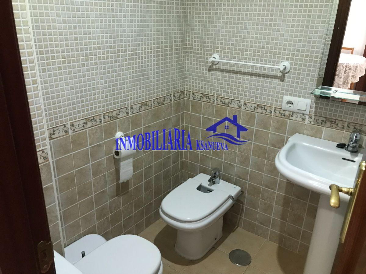 For sale of flat in Córdoba