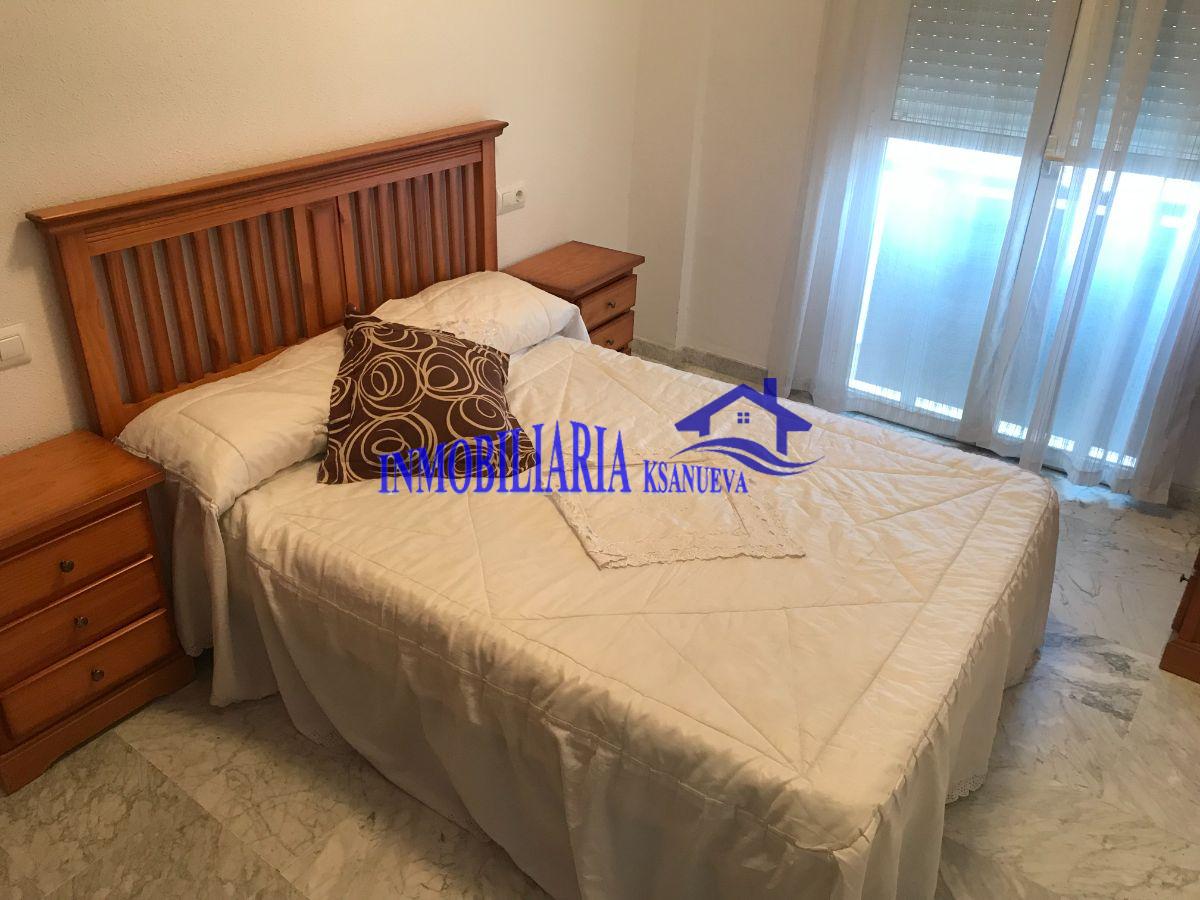 For sale of flat in Córdoba