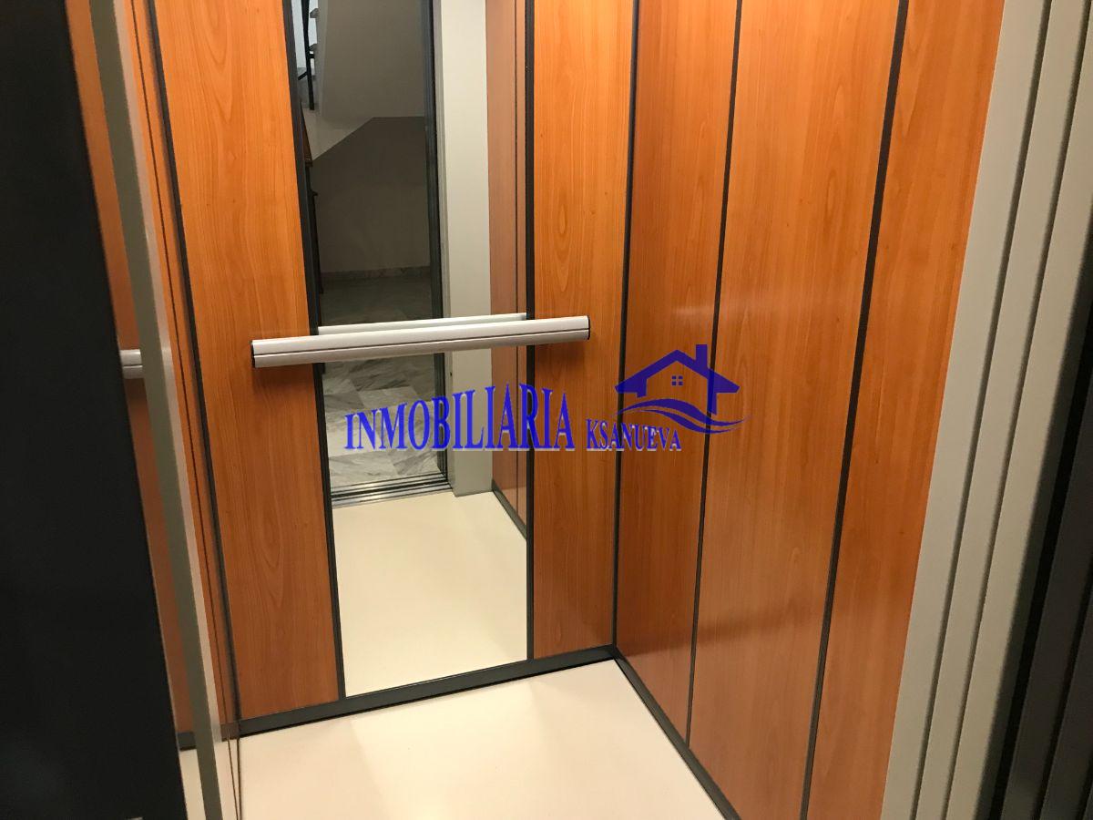 For sale of flat in Córdoba