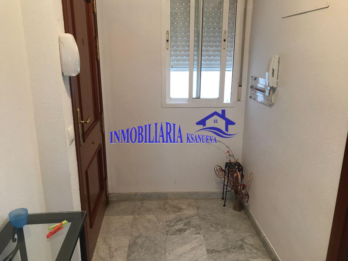 For sale of flat in Córdoba