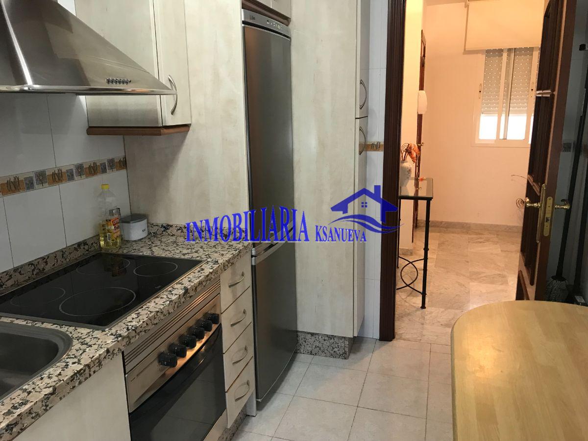 For sale of flat in Córdoba