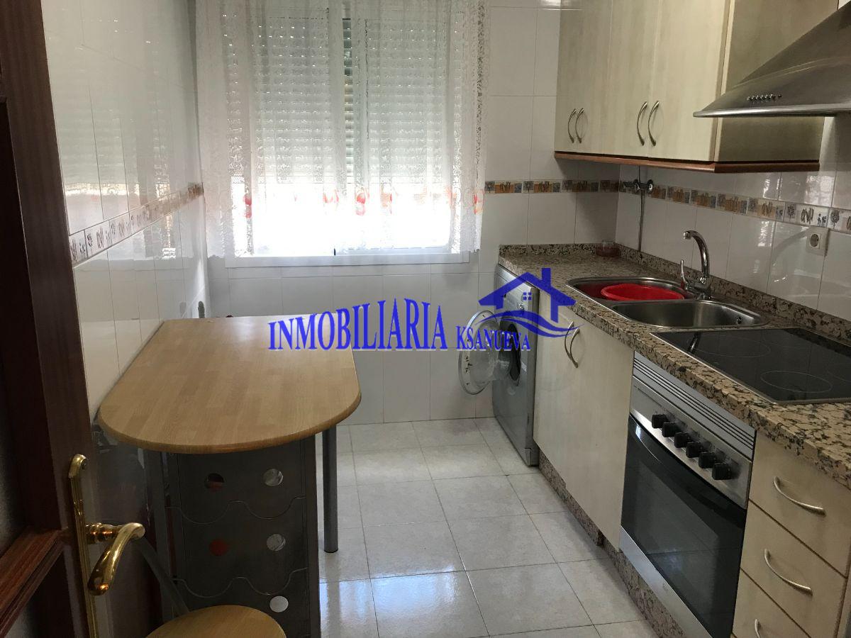 For sale of flat in Córdoba