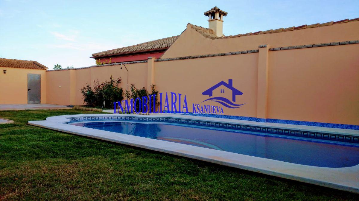 For sale of chalet in Córdoba