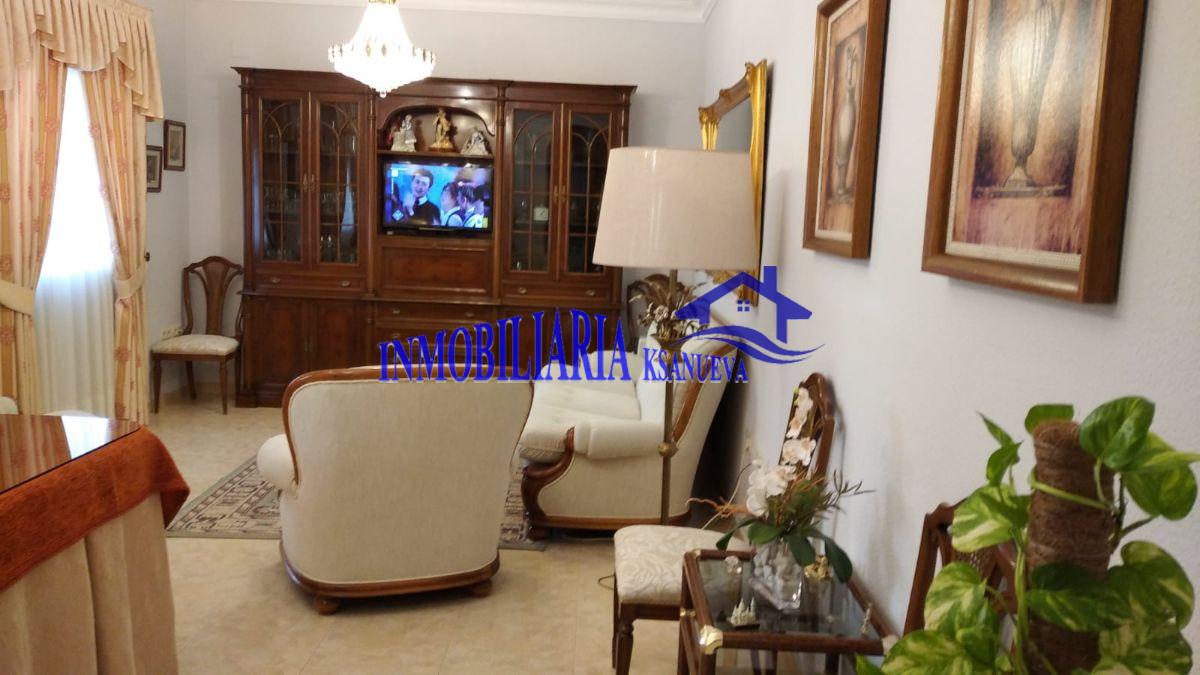 For sale of chalet in Córdoba